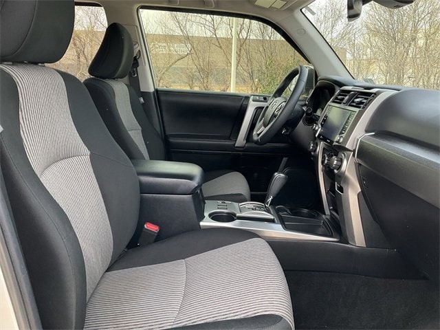 Thumbnail: 2023 Toyota 4Runner - 17