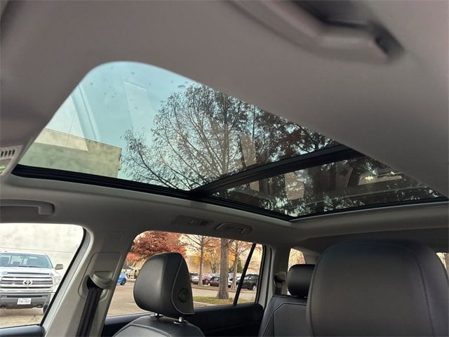 Thumbnail: 2021 Volkswagen Tiguan - 13