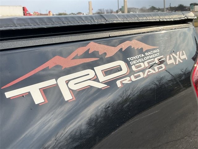 Thumbnail: 2019 Toyota Tacoma - 11