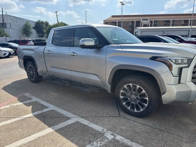 Thumbnail: 2022 Toyota Tundra - 3
