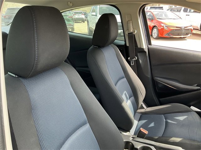 Thumbnail: 2017 Toyota Yaris iA - 17