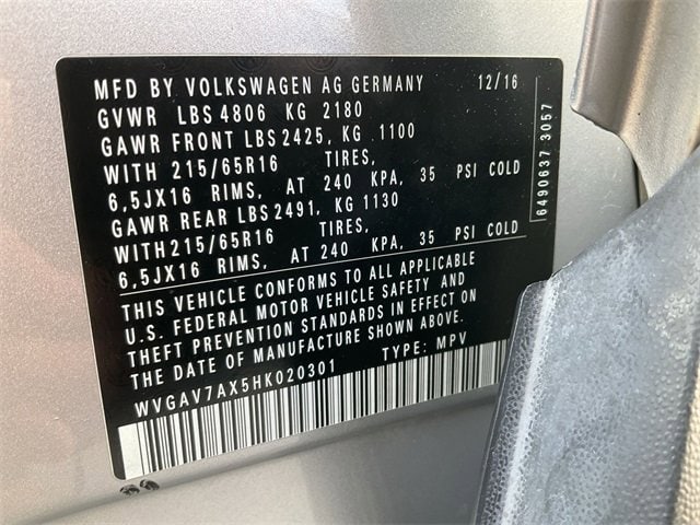 Thumbnail: 2017 Volkswagen Tiguan - 27