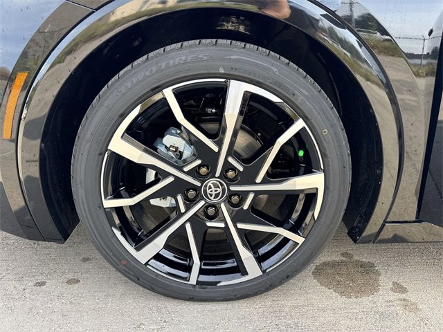 Thumbnail: 2026 Toyota Prius - 11