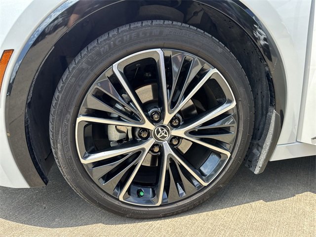 Thumbnail: 2024 Toyota Prius - 11