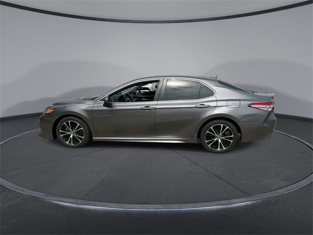 2019 Toyota Camry SE 5