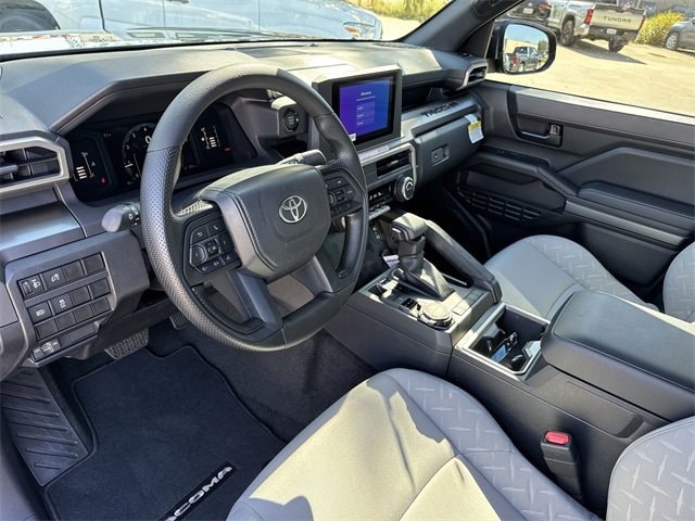 Thumbnail: 2025 Toyota Tacoma - 10