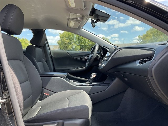 Thumbnail: 2024 Chevrolet Malibu - 17