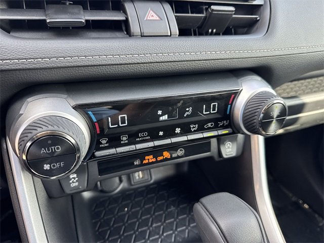 Thumbnail: 2025 Toyota RAV4 - 23