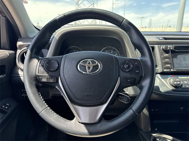 Thumbnail: 2018 Toyota RAV4 - 18