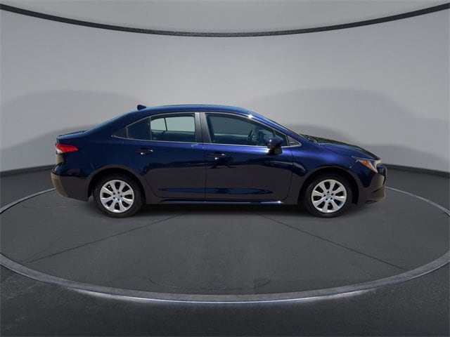 Thumbnail: 2022 Toyota Corolla - 9