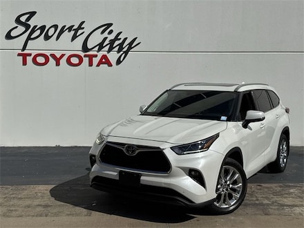 2022 Toyota Highlander Limited SUV
