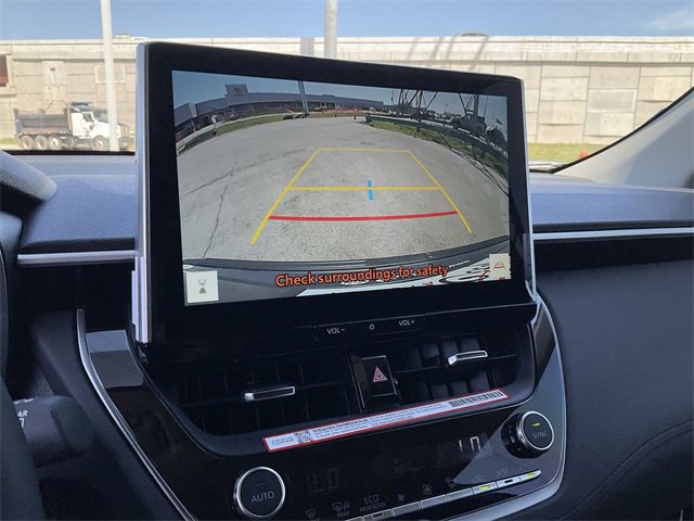 Thumbnail: 2026 Toyota Corolla Cross - 21