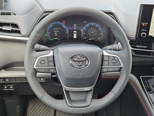Thumbnail: 2026 Toyota Sienna - 22