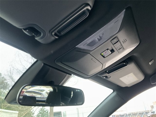 Thumbnail: 2024 Toyota RAV4 - 24