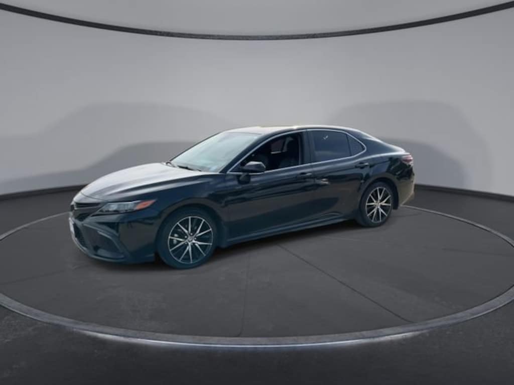Used 2024 Toyota Camry SE Sedan