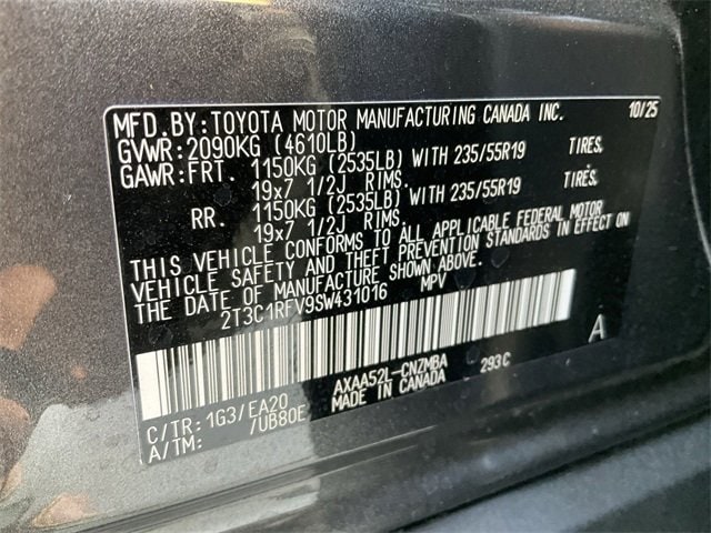 Thumbnail: 2025 Toyota RAV4 - 29