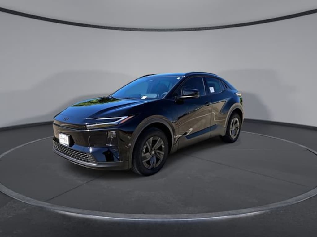 New 2026 Toyota C-HR SE SUV
