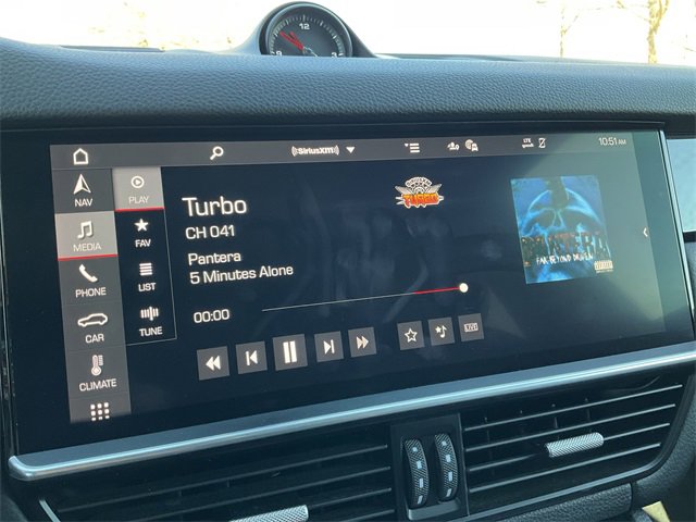 Thumbnail: 2020 Porsche Cayenne - 20