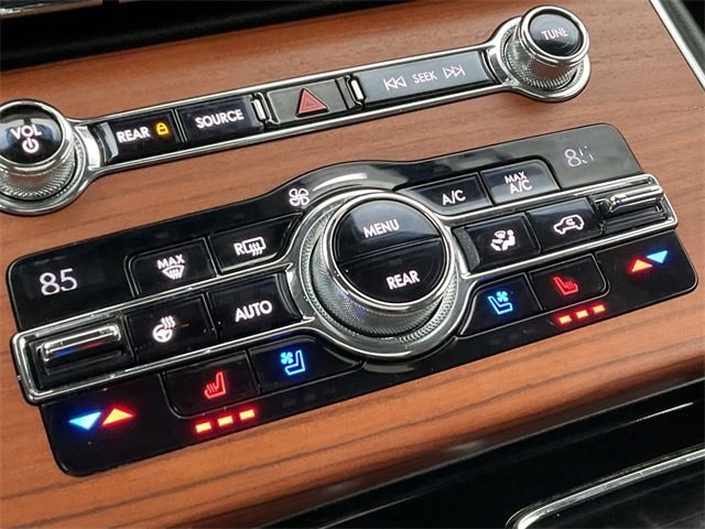 Thumbnail: 2020 Lincoln Aviator - 23