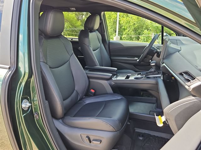 Thumbnail: 2026 Toyota Sienna - 20