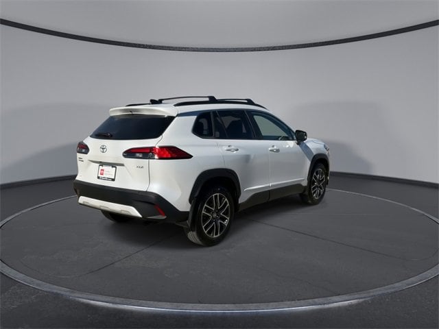 Thumbnail: 2026 Toyota Corolla Cross - 8