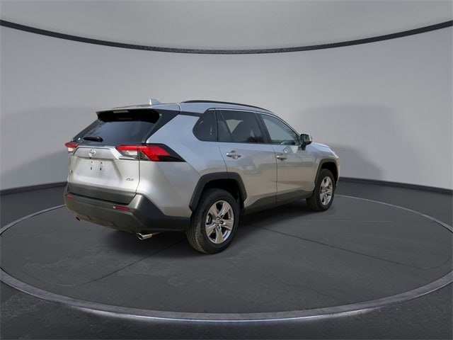 Thumbnail: 2025 Toyota RAV4 - 8