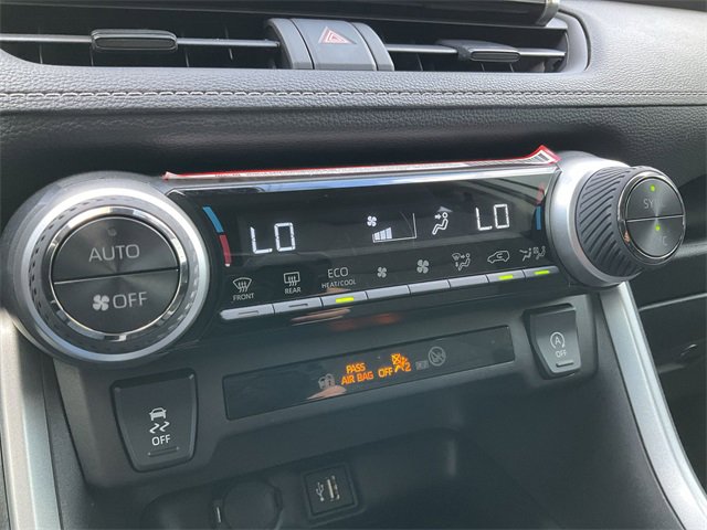 Thumbnail: 2025 Toyota RAV4 - 24