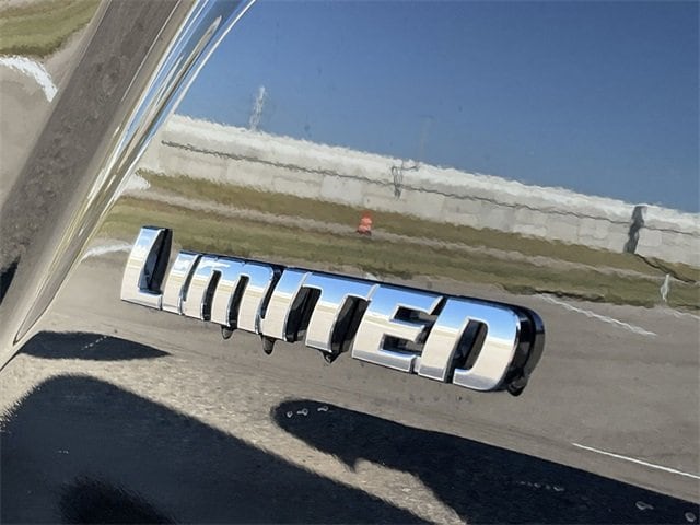 Thumbnail: 2025 Toyota 4Runner - 11