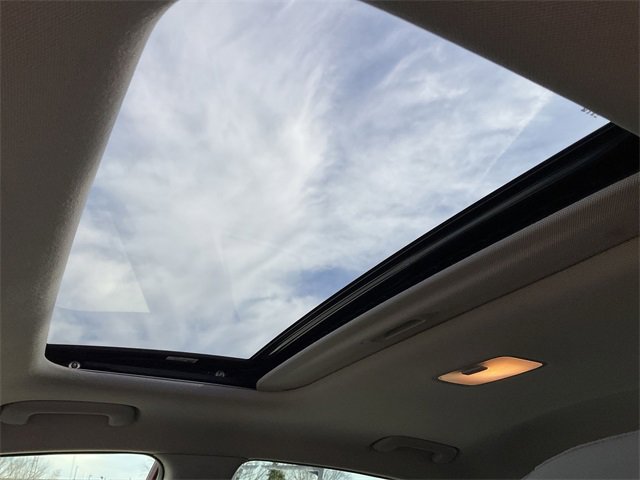 Thumbnail: 2020 Hyundai Elantra - 15