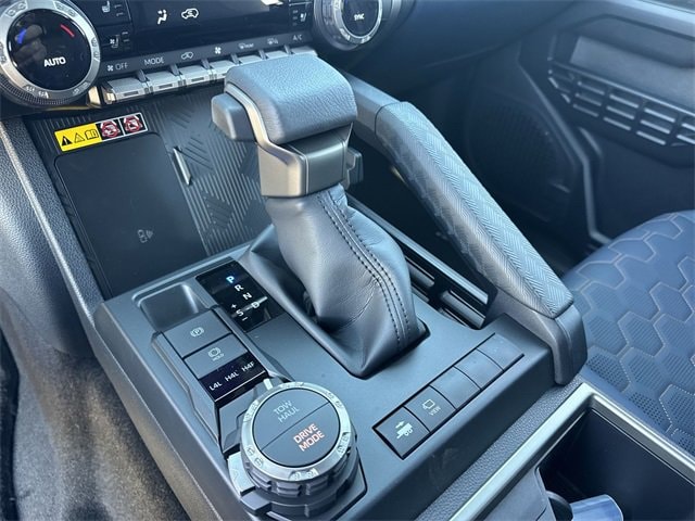 Thumbnail: 2026 Toyota 4Runner - 26