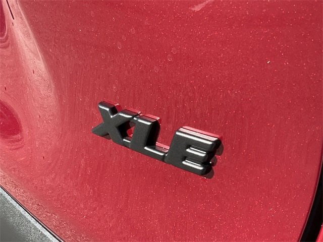 Thumbnail: 2025 Toyota RAV4 - 11