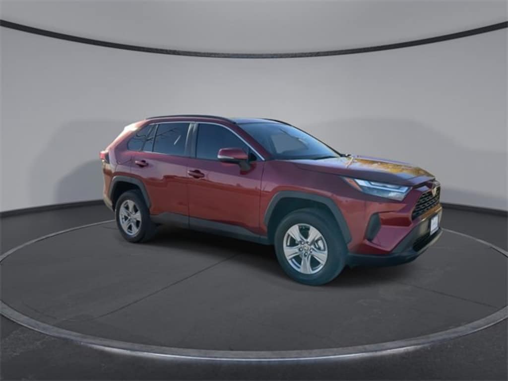 Used 2025 Toyota RAV4 XLE SUV
