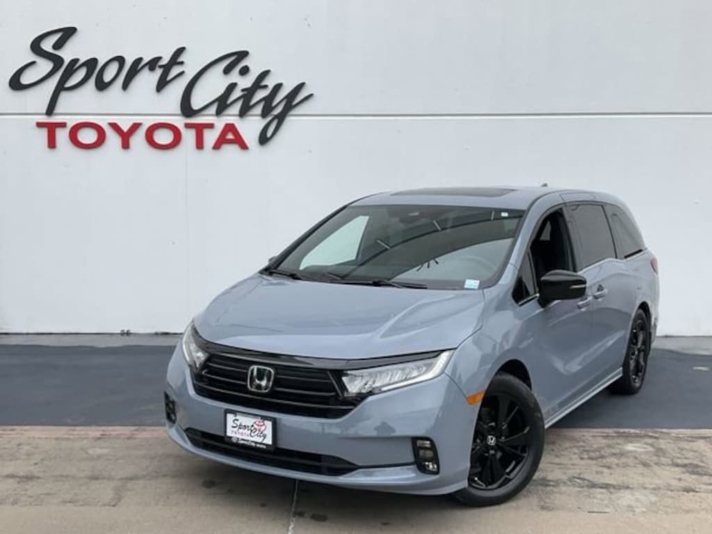 Used 2024 Honda Odyssey Sport Van