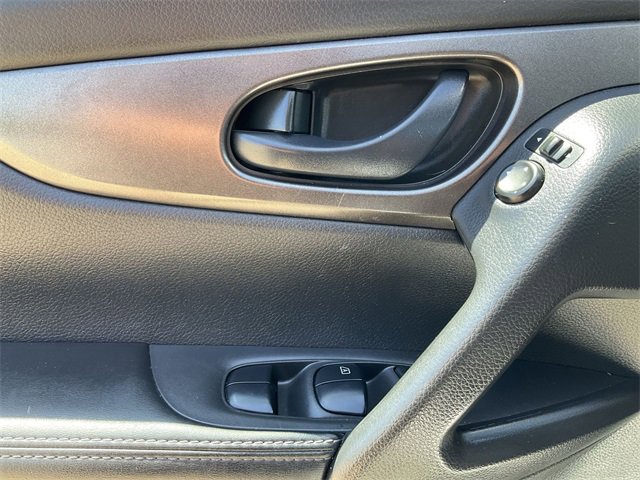 Thumbnail: 2019 Nissan Rogue Sport - 14