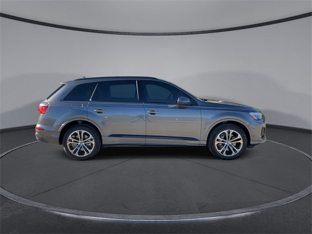 Thumbnail: 2025 Audi Q7 - 9