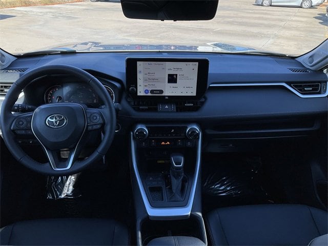 Thumbnail: 2025 Toyota RAV4 - 19