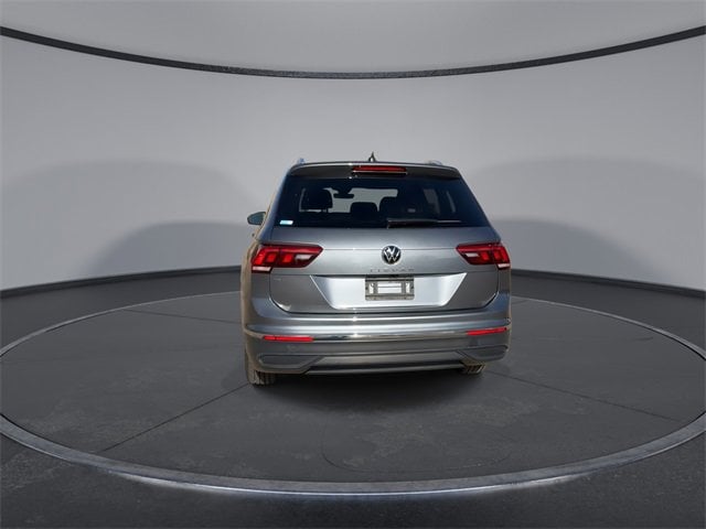 Thumbnail: 2024 Volkswagen Tiguan - 7