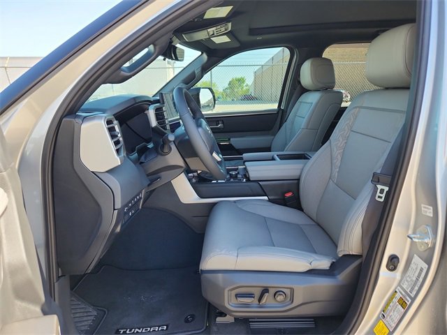 Thumbnail: 2025 Toyota Tundra - 14
