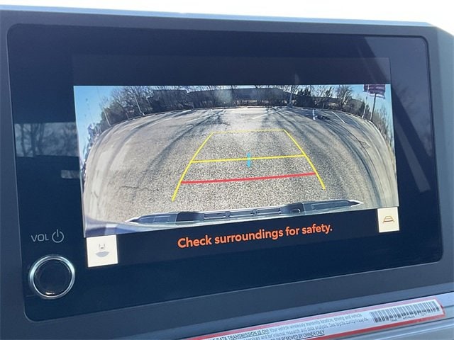 Thumbnail: 2025 Toyota Tacoma - 21