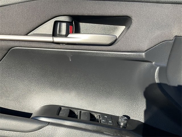 Thumbnail: 2025 Toyota Camry - 12