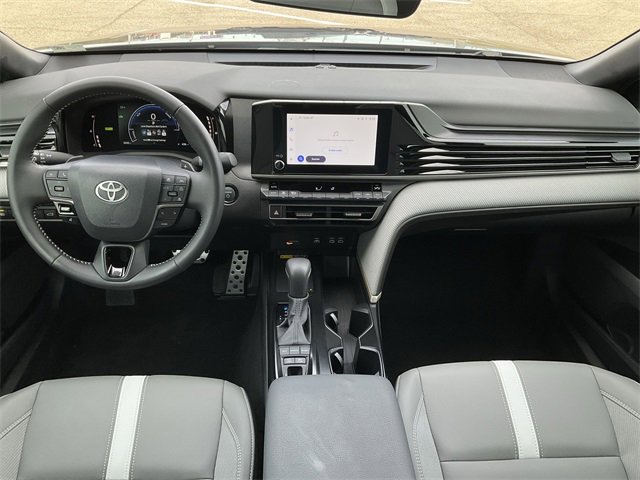 Thumbnail: 2025 Toyota Camry - 18