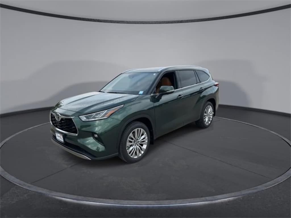 New 2025 Toyota Highlander Platinum SUV