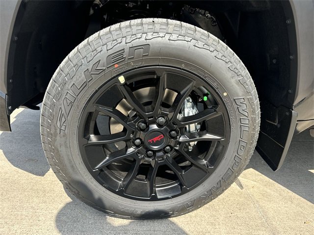 Thumbnail: 2024 Toyota Tundra - 12