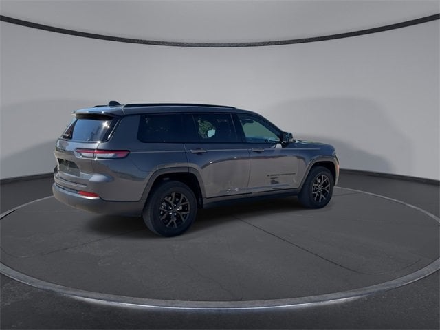 Thumbnail: 2024 Jeep Grand Cherokee L - 8