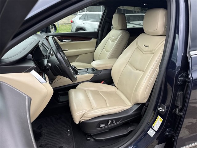 2017 Cadillac XT5 Luxury 12