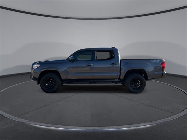 Thumbnail: 2022 Toyota Tacoma - 5