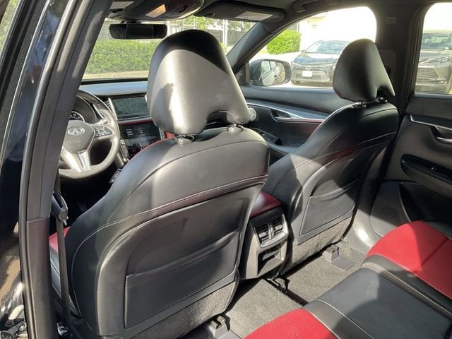 Thumbnail: 2023 INFINITI QX50 - 15