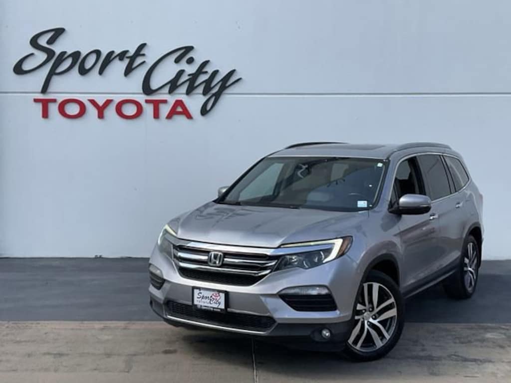 Used 2018 Honda Pilot Elite AWD SUV