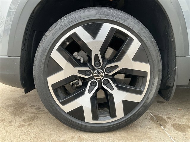 Thumbnail: 2022 Volkswagen Taos - 12