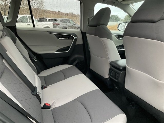 Thumbnail: 2025 Toyota RAV4 - 17